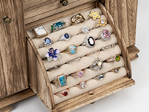 wooden jewelry box